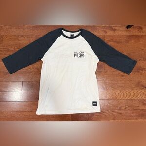 Oakley T-Shirt
